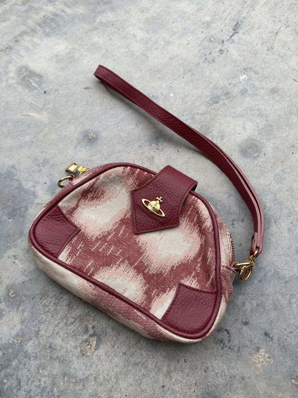 バッグ・カバンその他 Vivienne Westwood bags Vivienne Westwood messenger bag 40*33*25