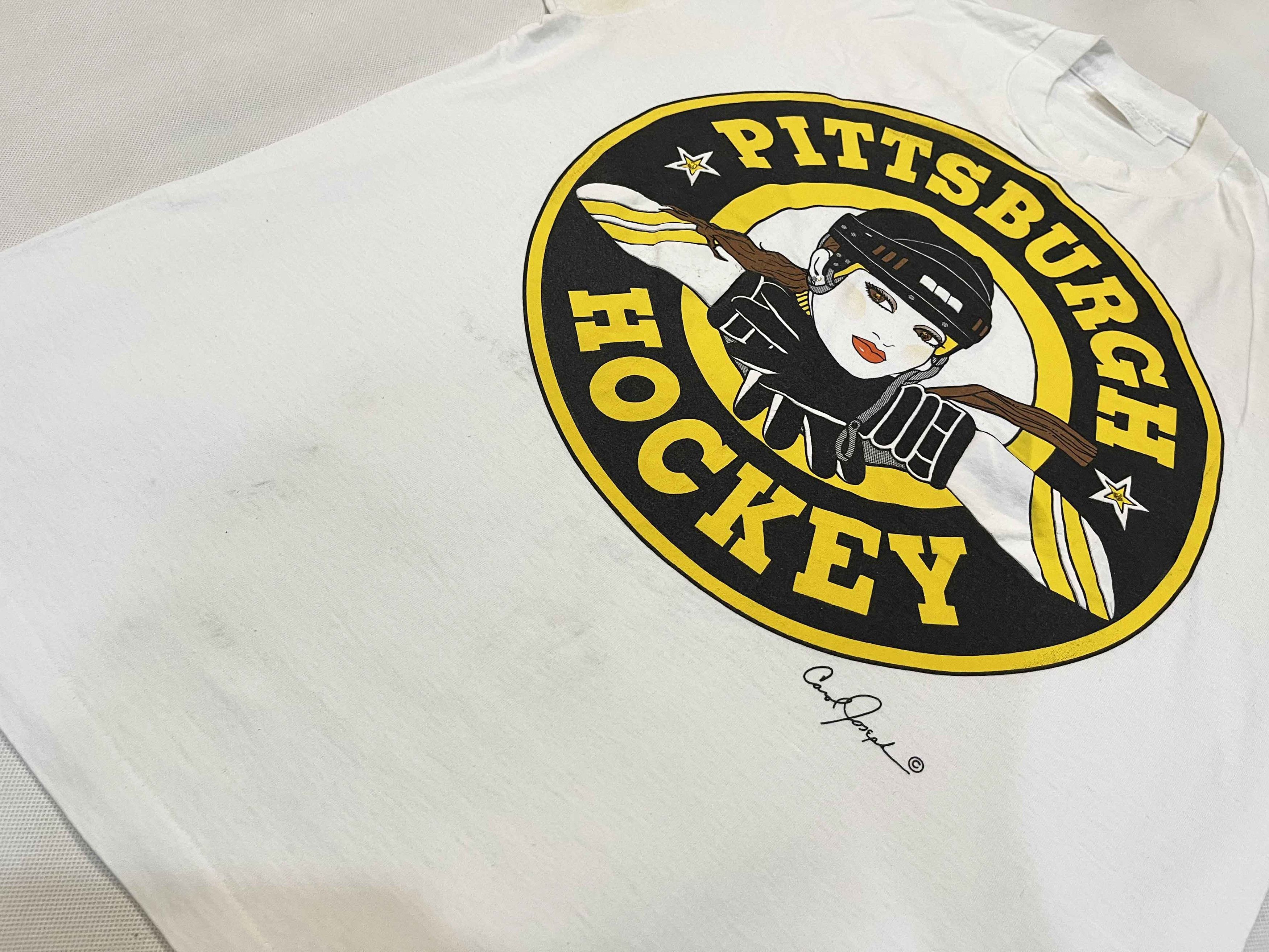 Vintage Vintage Sports For Her Pittsburgh Hockey T-Shirt Size US L / EU 52-54 / 3 - 6 Thumbnail
