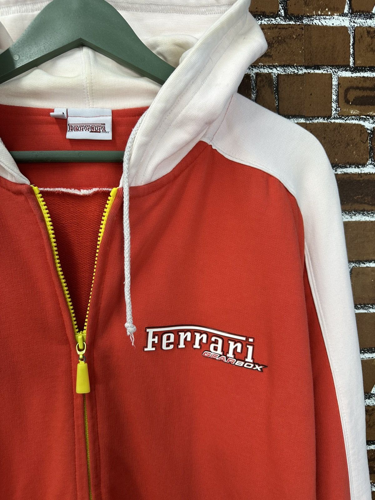 Ferrari Vintage Ferrari Gearbox Hoodie Jacket Z378 Size US L / EU 52-54 / 3 - 2 Thumbnail