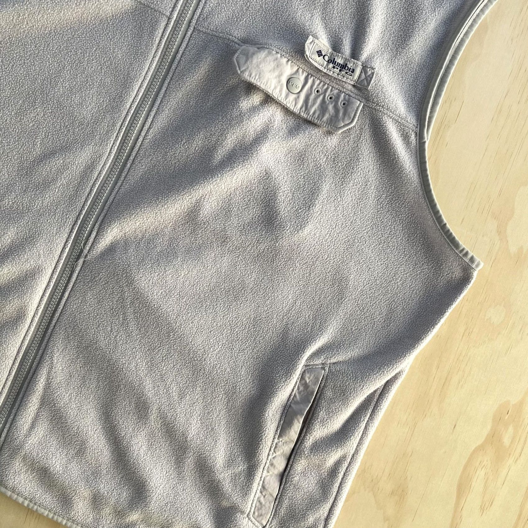 Vintage Columbia PFG Vest Mens 2XL Gray Fleece Full Zip Performance Fishing Gear Outdoor Vest Size US XXL / EU 58 / 5 - 2 Thumbnail