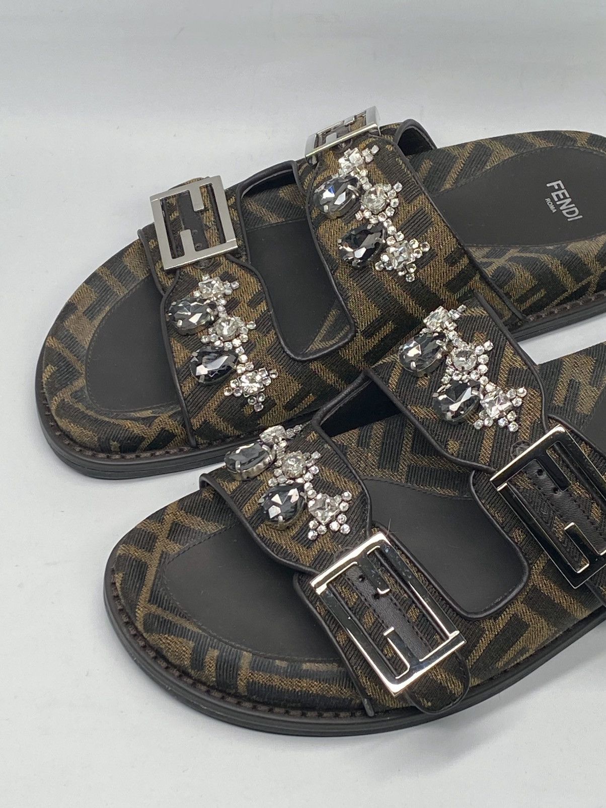 Fendi Fendi Feel Jewel Buckle Slide Sandals size 38 Size US 8 / IT 38 - 5 Thumbnail