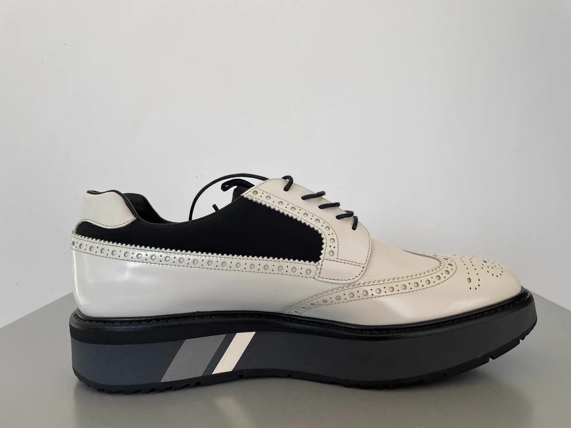 Prada Prada Carved Platform Leather Shoes Ｑ21 Size US 8 / EU 41 - 1 Thumbnail