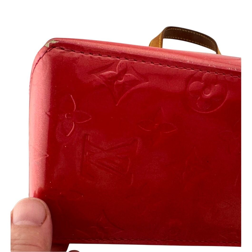 Louis Vuitton Louis Vuitton Monogram Vernis Reade PM Hand Bag - Red M91088 Size ONE SIZE - 14 Thumbnail