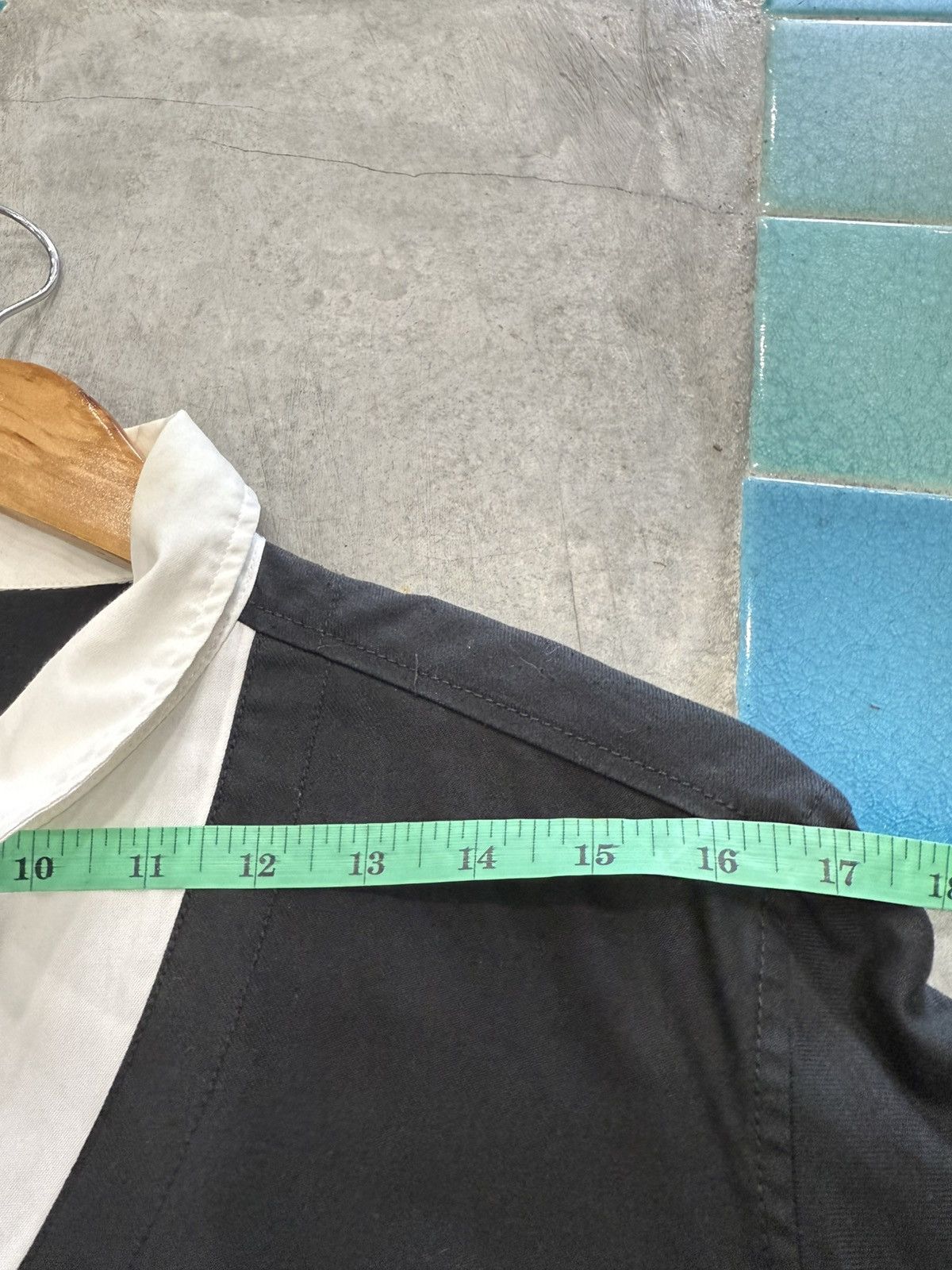 Fragment Design × Neighborhood × Undercover Neighbourhood X Fragment Button Ups Size US M / EU 48-50 / 2 - 9 Thumbnail