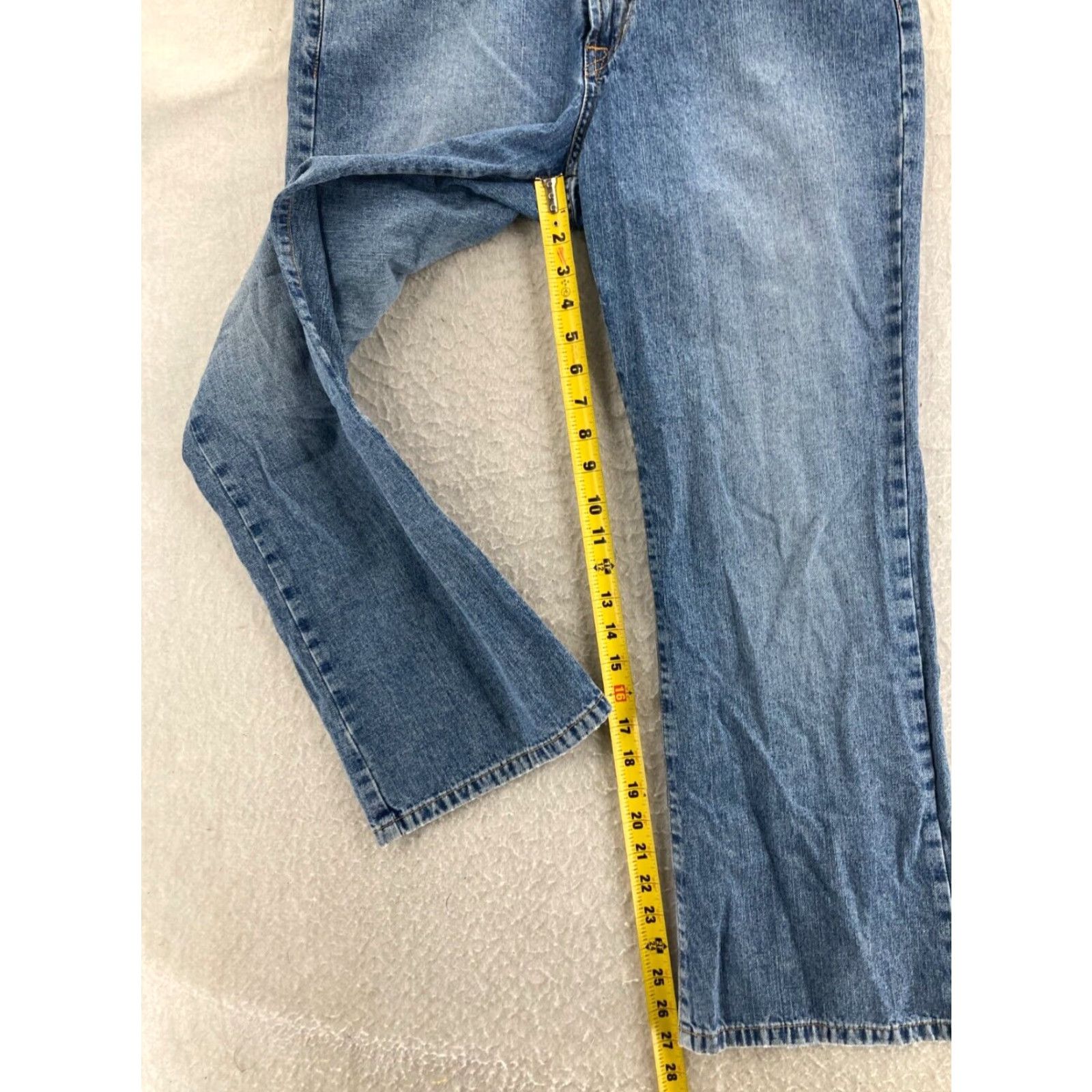 Lucky Brand VINTAGE Lucky Brand Jeans Womens 12/31 Denim Blue 5-Pocket Classic Fit 31in Inseam, USA Made Dungarees Size 34" / US 12 / IT 48 - 5 Thumbnail
