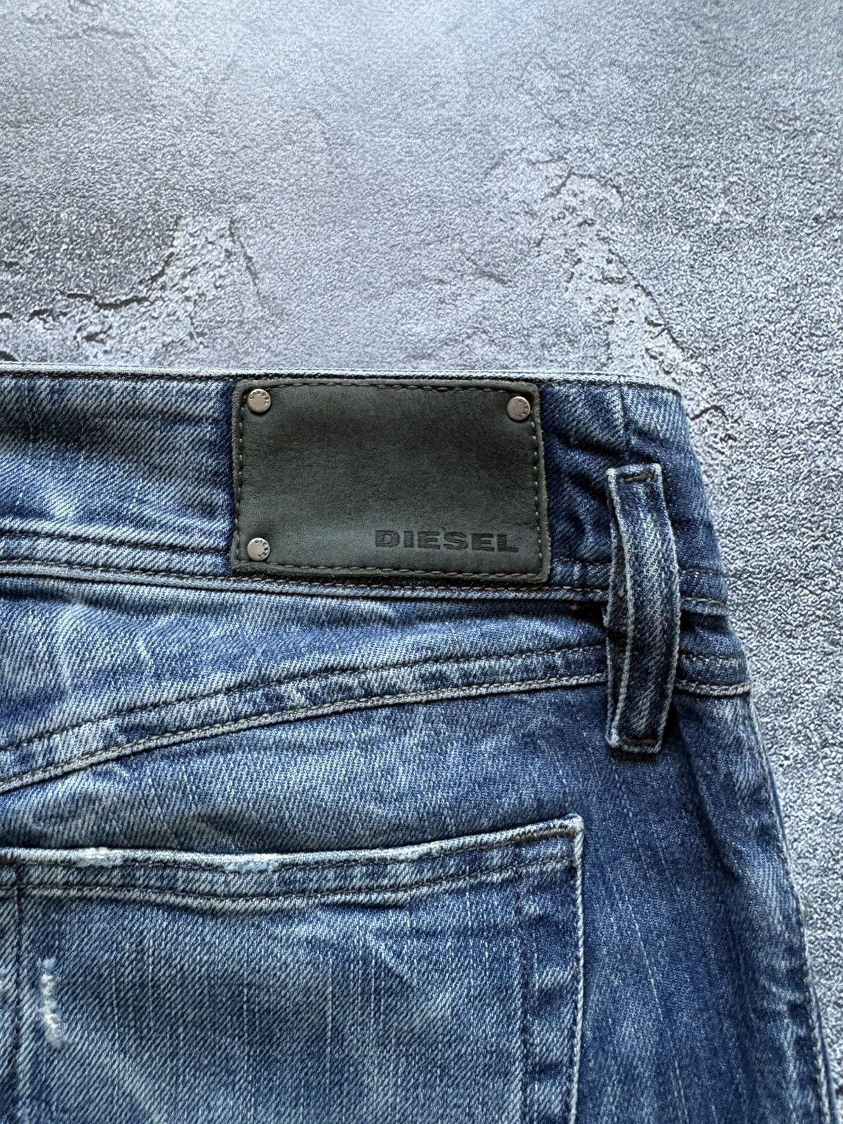 Diesel Vintage Diesel Matic Washed Faded Distressed Y2K Jeans Size 28" / US 6 / IT 42 - 6 Thumbnail