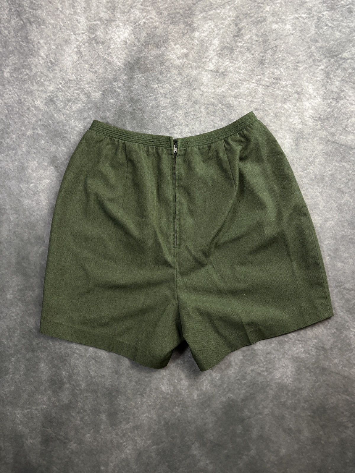 Vintage 1970s Womens Shorts Vintage Summer Koret Perma Press Backzip Size 36" / US 14 / IT 50 - 2 Thumbnail