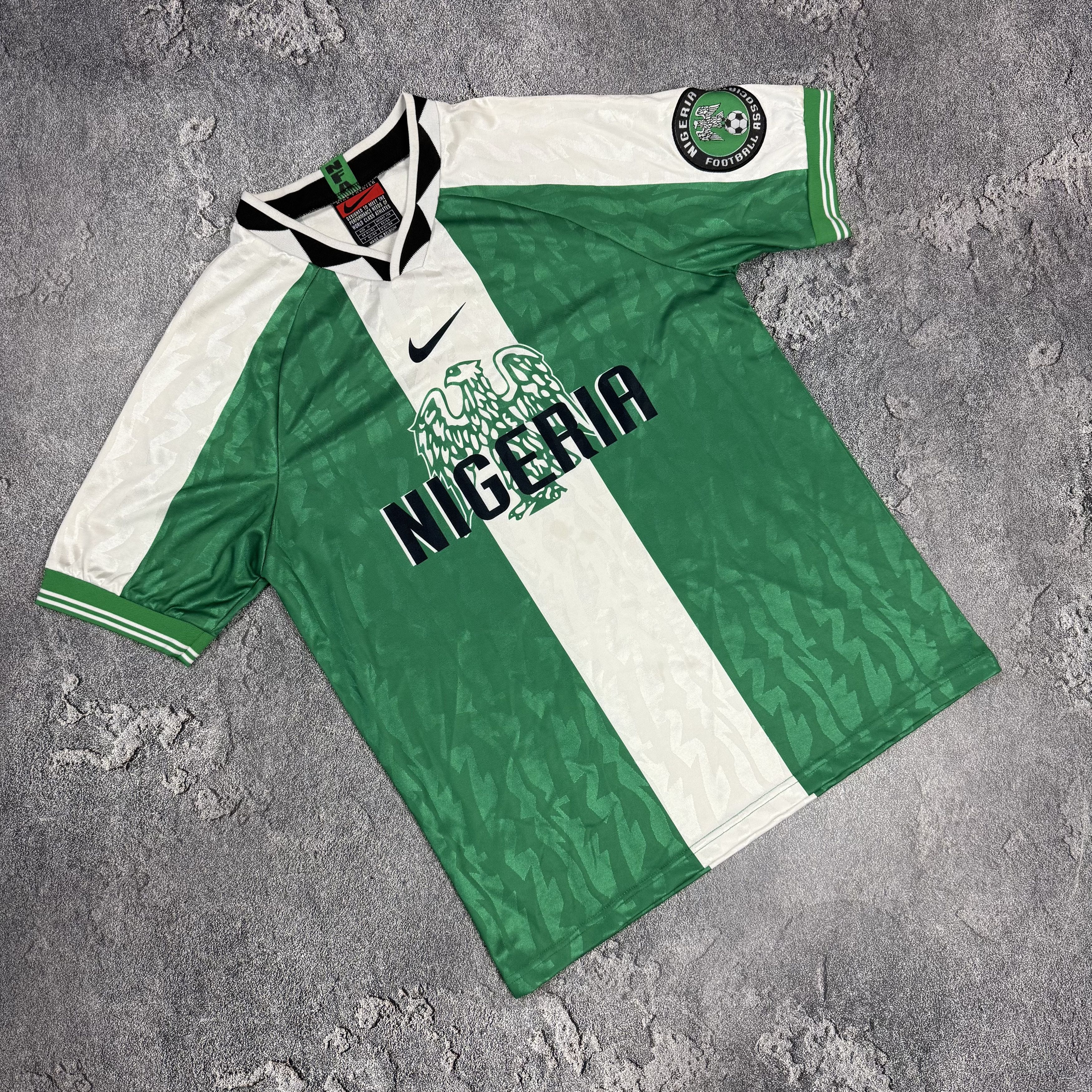Nike 1995/1996 Nike Nigeria Vintage Soccer Jersey T-Shirt Tee Size US M / EU 48-50 / 2 - 1 Thumbnail