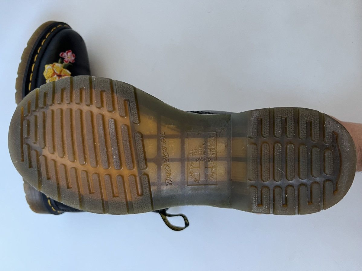 Dr. Martens Rare Dr. Martens Jadon Max Floral Boots Size US 7 / IT 37 - 9 Thumbnail