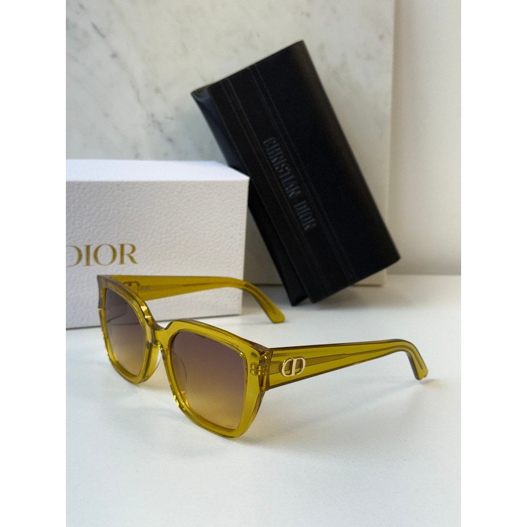 Dior NEW Dior DiorGlow S1I Cat Eye Sunglasses in Red Size ONE SIZE - 3 Thumbnail