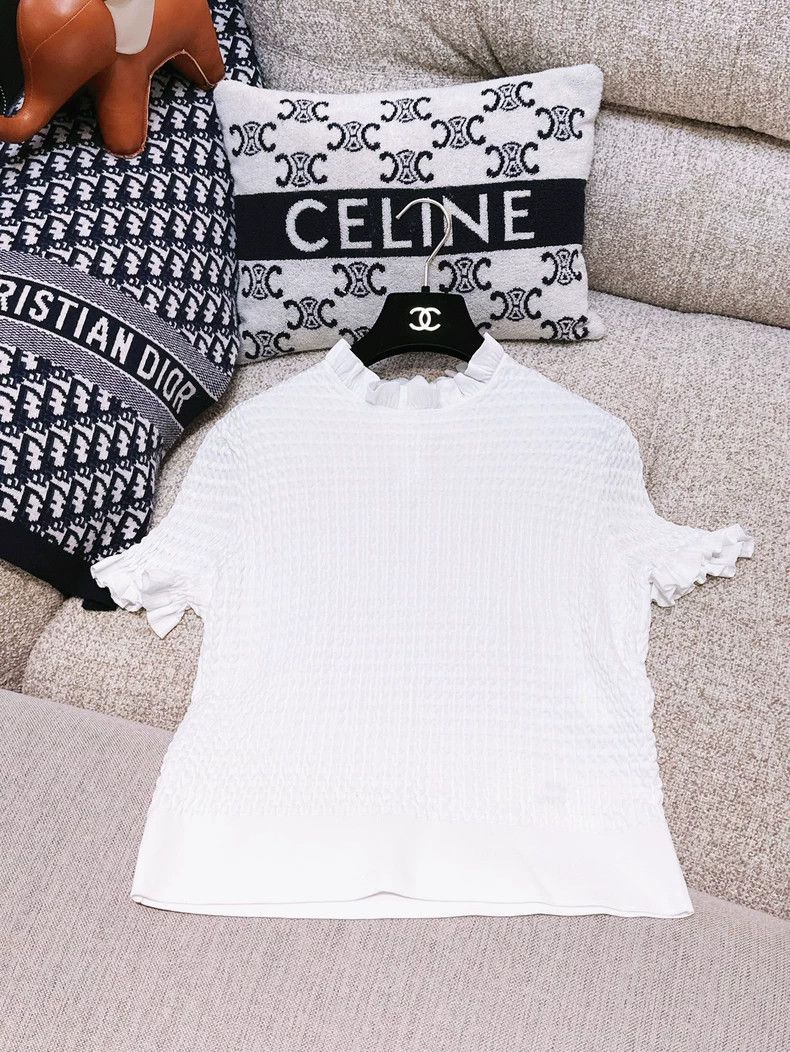 Chanel Chanel 24A white short-sleeved knitted wooden ear short-sl Size S / US 4 / IT 40 - 1 Thumbnail