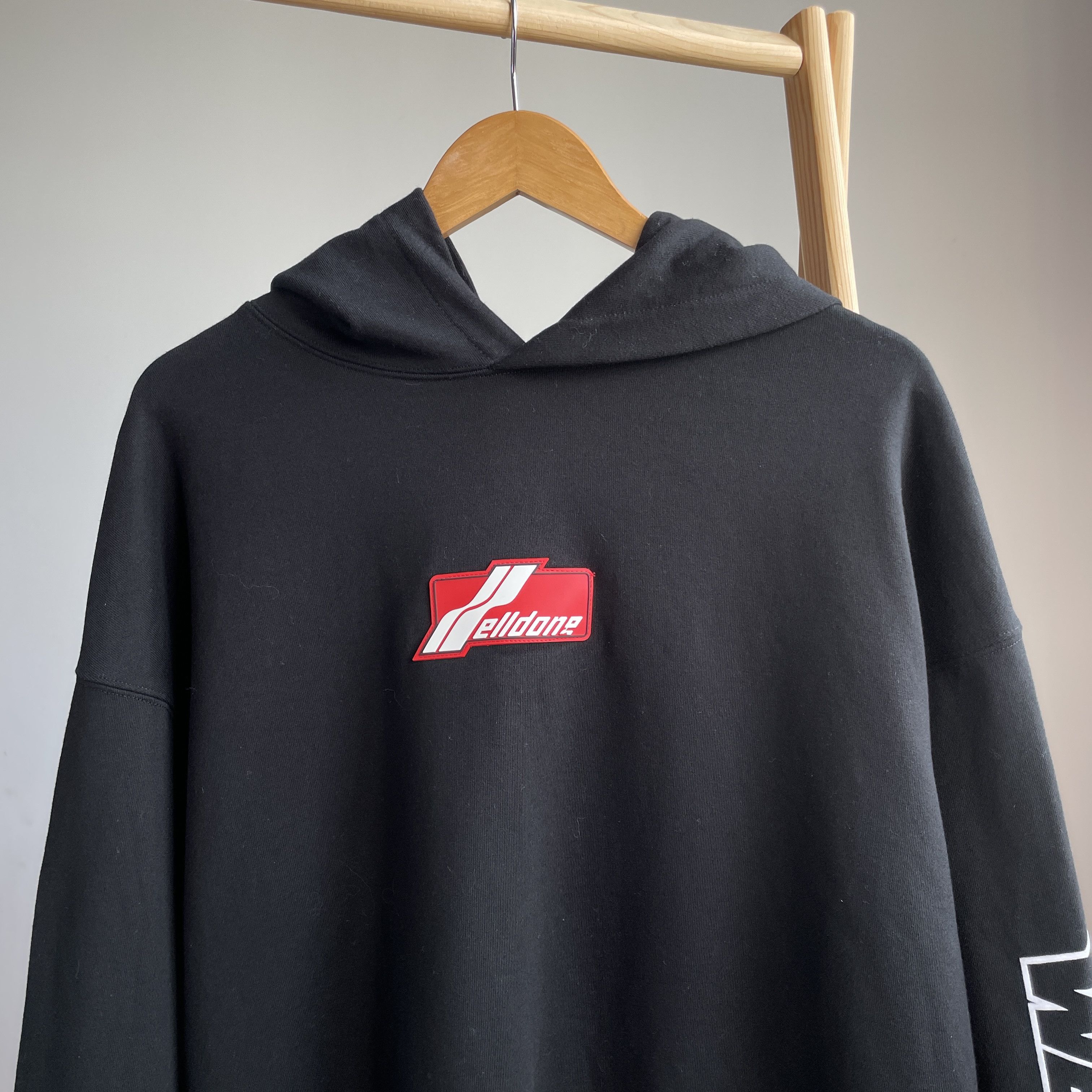 WE11DONE WE11DONE Heart Spray Hoodie Size L Size US L / EU 52-54 / 3 - 3 Thumbnail