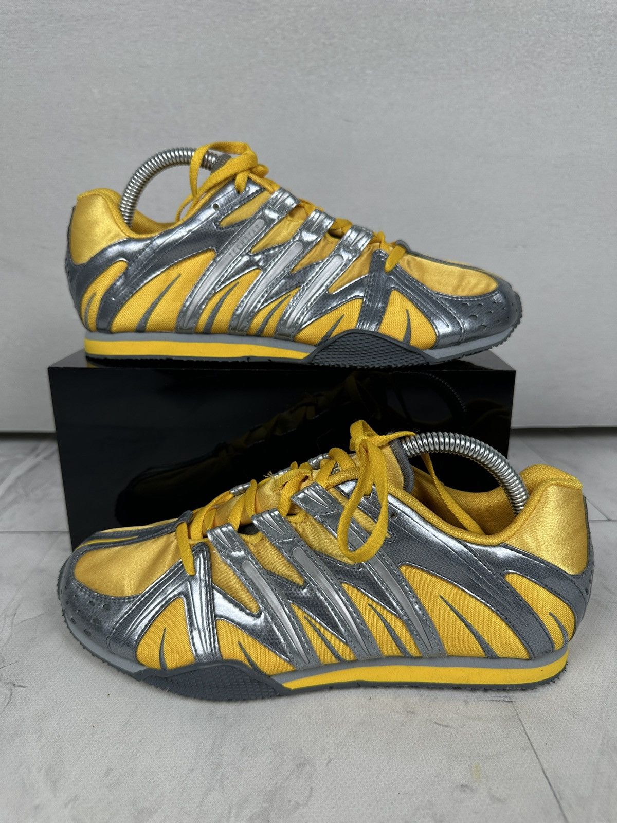 Adidas × Vintage Adidas Track & Field Vintage Running Shoes Size US 7 / EU 40 - 1 Thumbnail