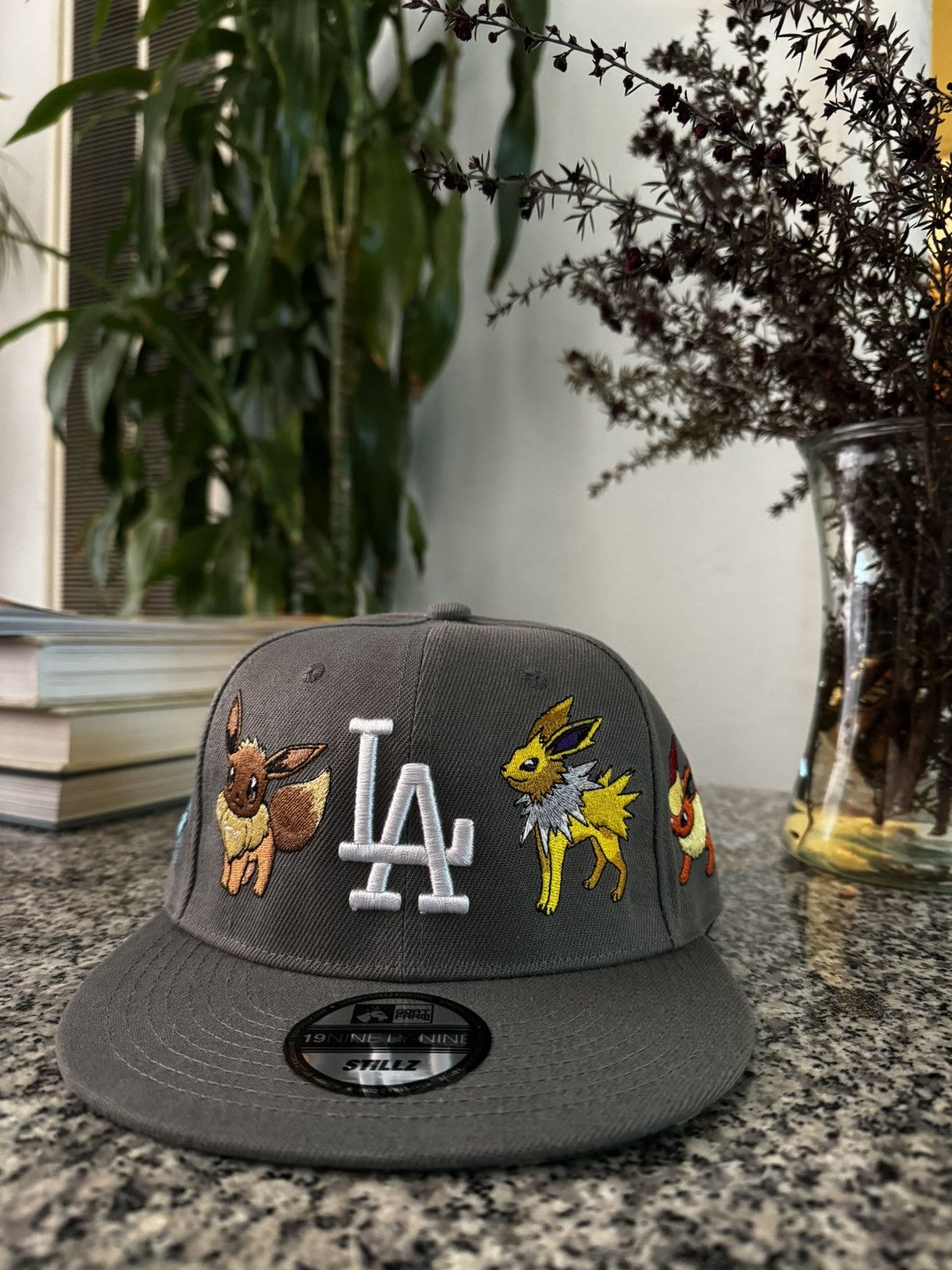 STILLZ × Slumpykev 7 3/8 Slumpykev Stillz LA Dodgers Eevee