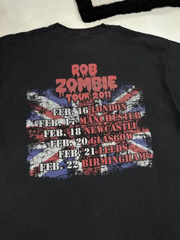 Band Tees Adachi x Mei Vintage Y2K Rob Zombie Band Tee rock tshirt Size US XXL / EU 58 / 5 - 6 Thumbnail