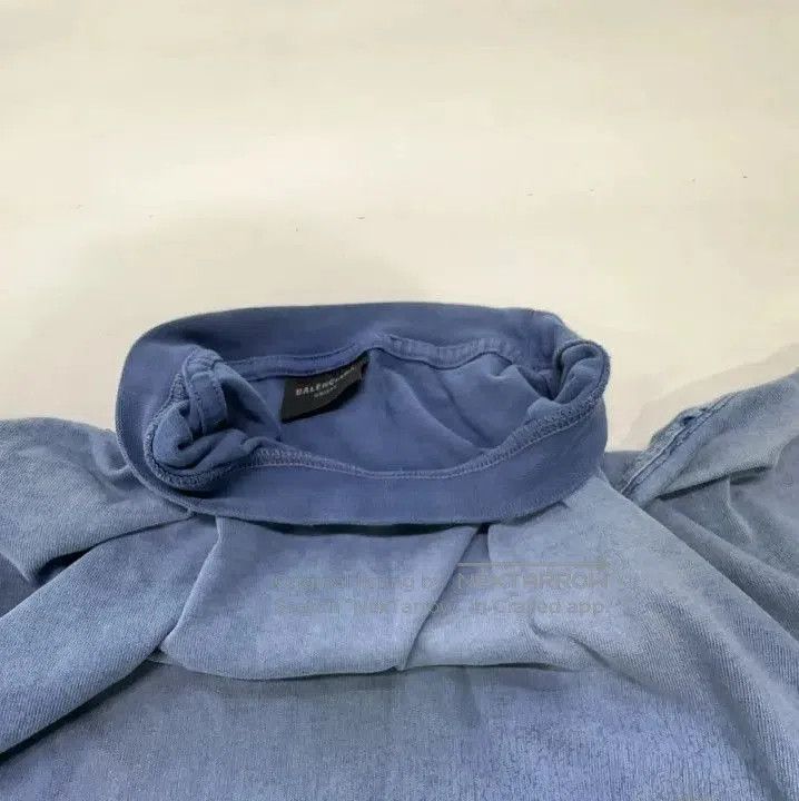 Balenciaga Balenciaga SS24 Distressed Graphic Short Sleeve T. Size US M / EU 48-50 / 2 - 7 Thumbnail