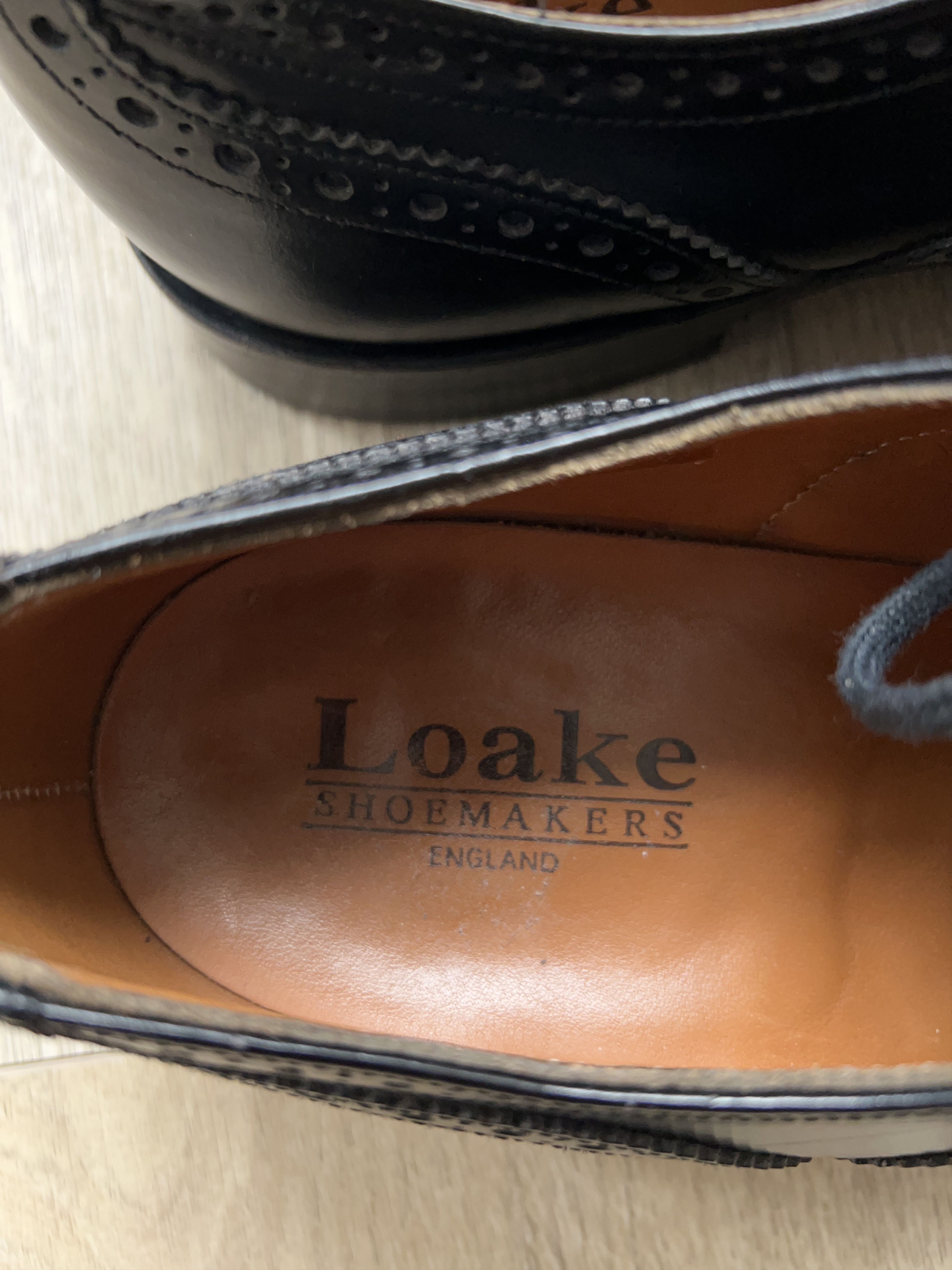 Leather × Loake Mens Shoemakers Black Brogue Shoes Formal Size UK 9 US 10 Size US 10 / EU 43 - 3 Thumbnail