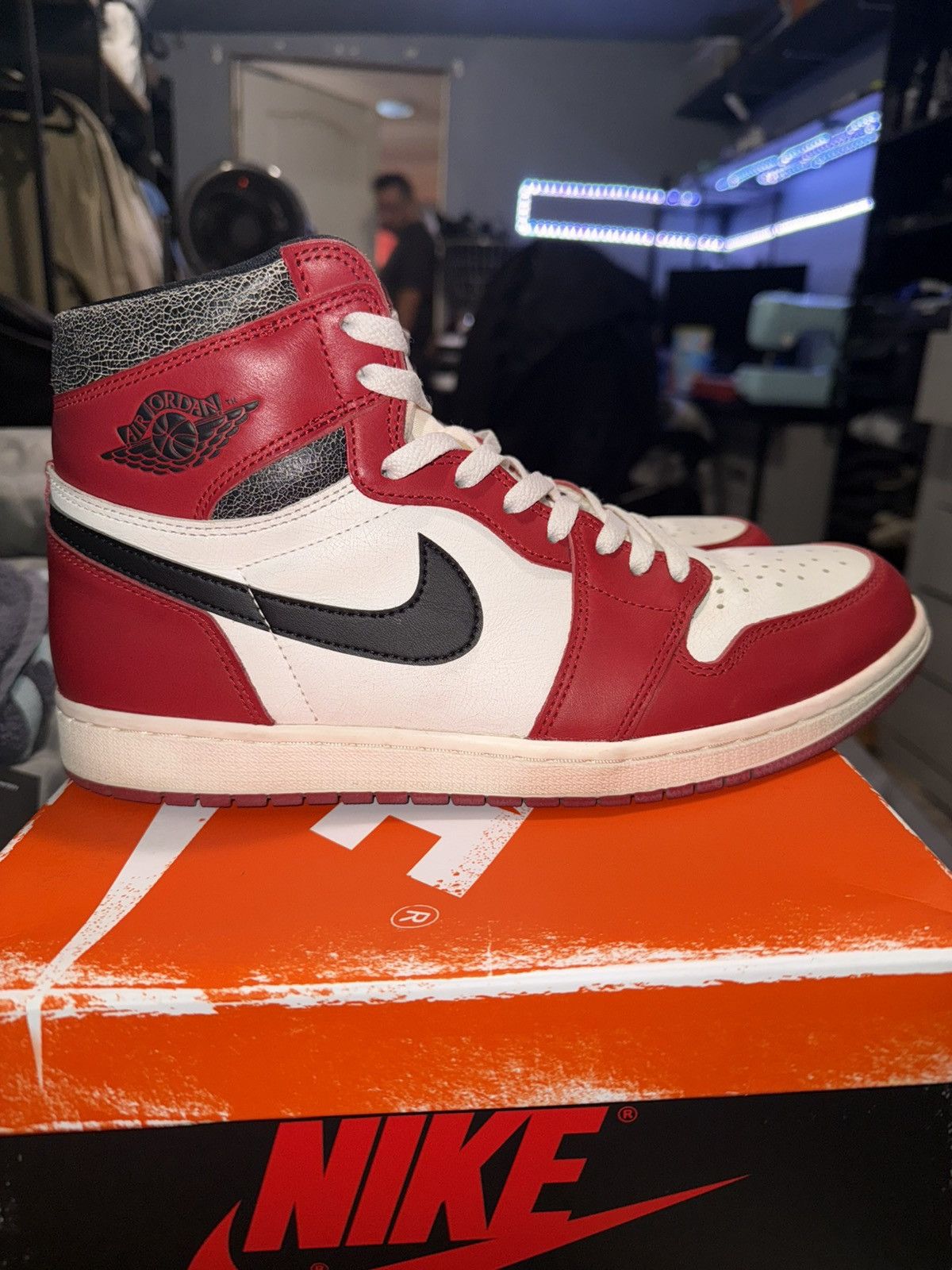Jordan Brand Jordan 1 Lost & Found Size US 11.5 / EU 44-45 - 4 Thumbnail