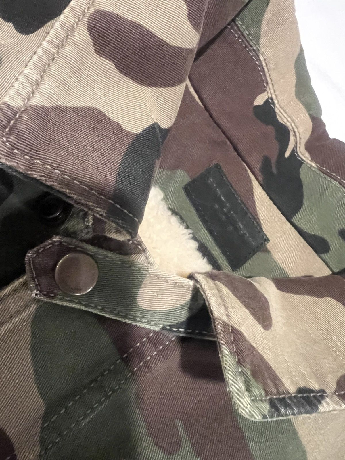 Saint Laurent Paris Saint Laurent men’s camo shearling jacket. L. $2290 Size US L / EU 52-54 / 3 - 11 Thumbnail