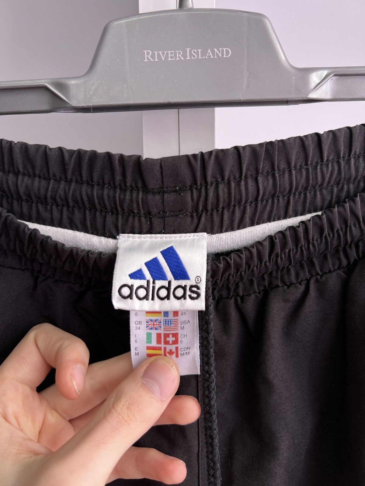 Adidas × Vintage Vintage Adidas 90s Style Streetwear Shorts Size US 31 - 8 Thumbnail