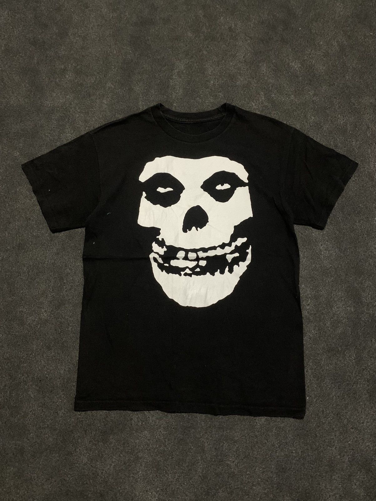 Band Tees Vintage Misfits The Fiend Skull Logo T-Shirt - Black Size US M / EU 48-50 / 2 - 2 Thumbnail