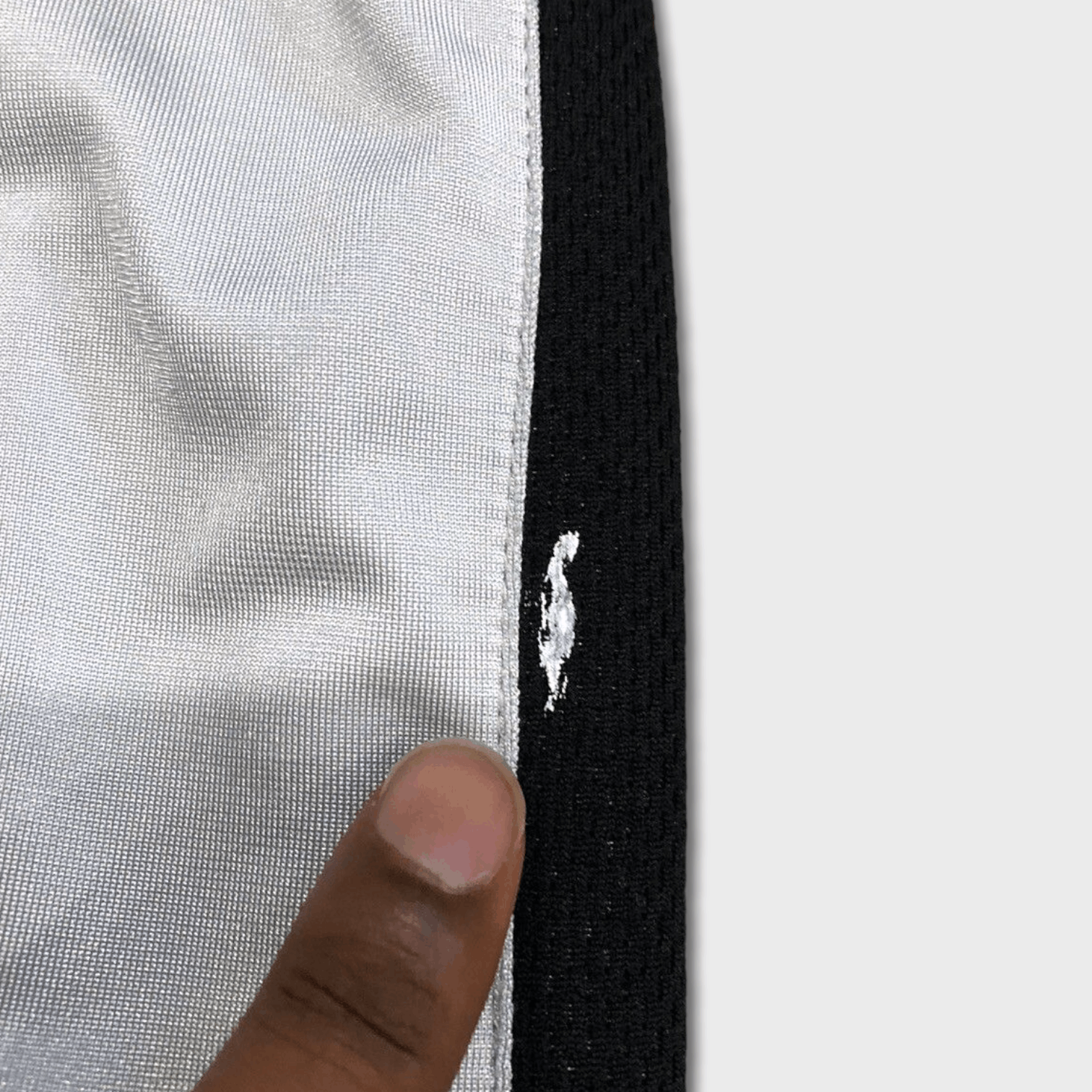 Nike Nike Sportswear Shorts Mens Medium Swoosh Reversible Pants Size US 32 / EU 48 - 5 Thumbnail