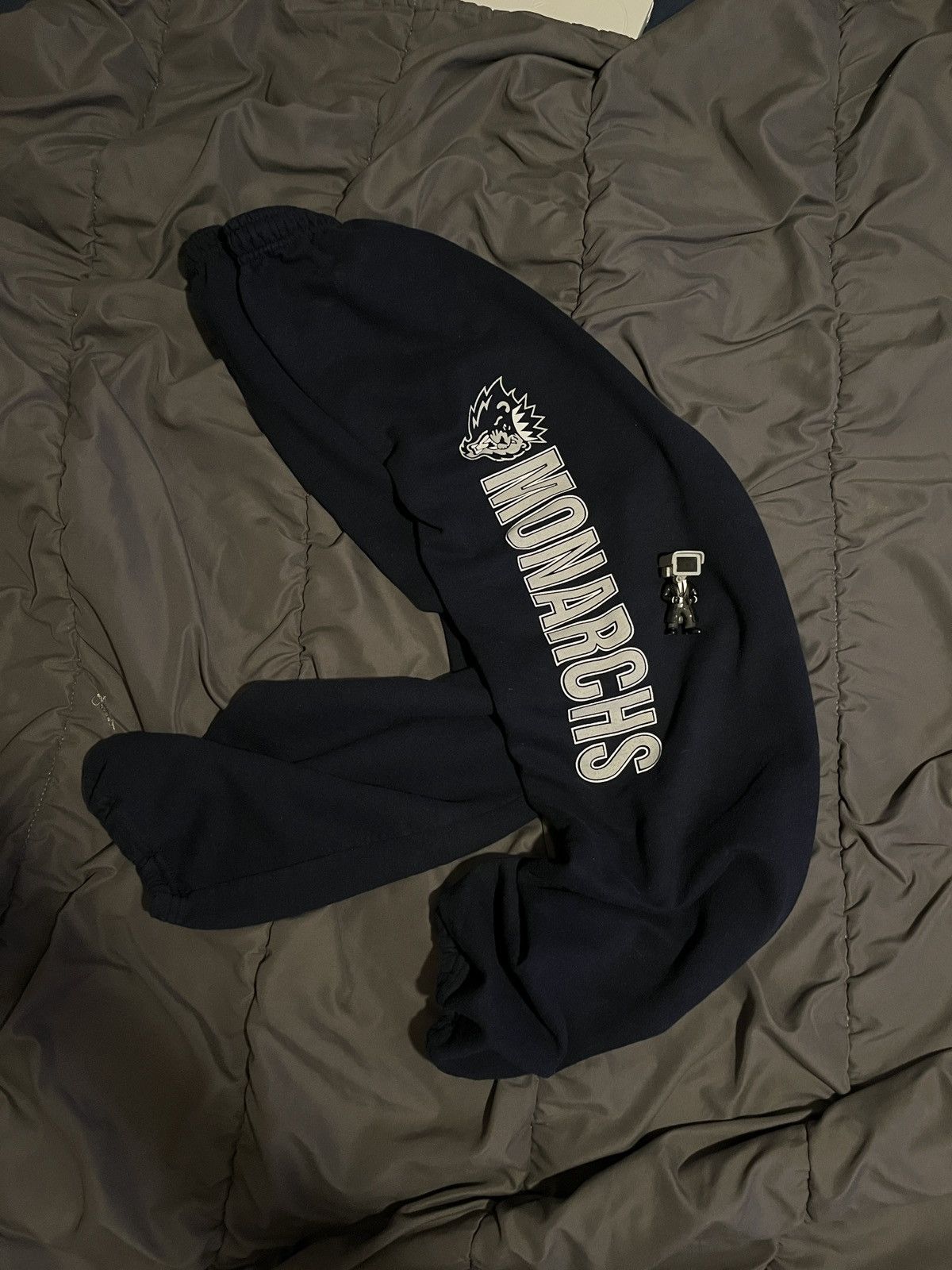 Gildan vtg navy gildan sweatpants Size US 30 / EU 46 - 3 Thumbnail