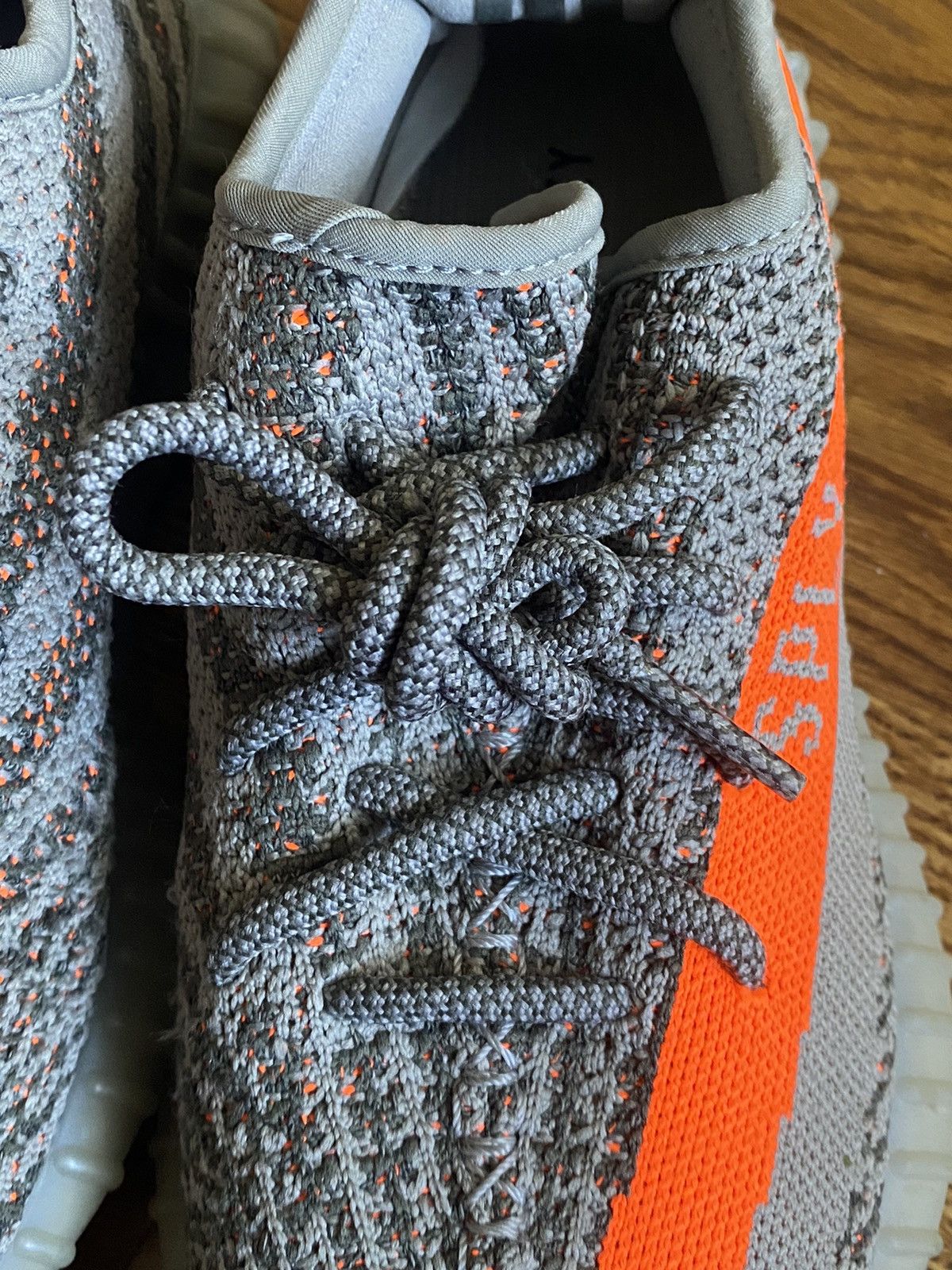 Adidas × Kanye West adidas YEEZY BOOST 350v2 Beluga Size US 6 / EU 39 - 17 Thumbnail