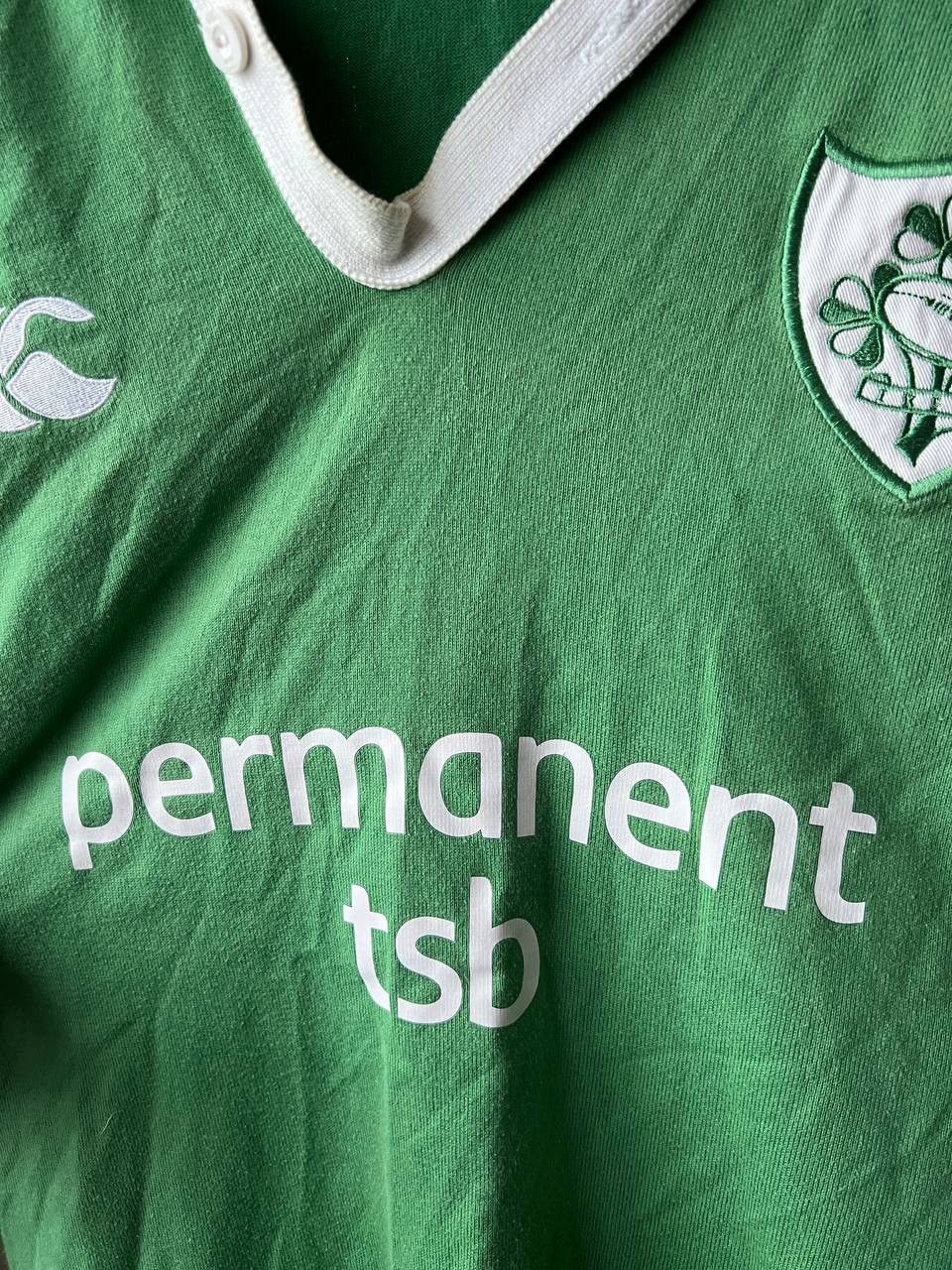 Canterbury of New Zealand 2004/05 IRELAND TEAM RUGBY UNION RARECANTERBURY SHIRT JERSEY Size US M / EU 48-50 / 2 - 4 Thumbnail