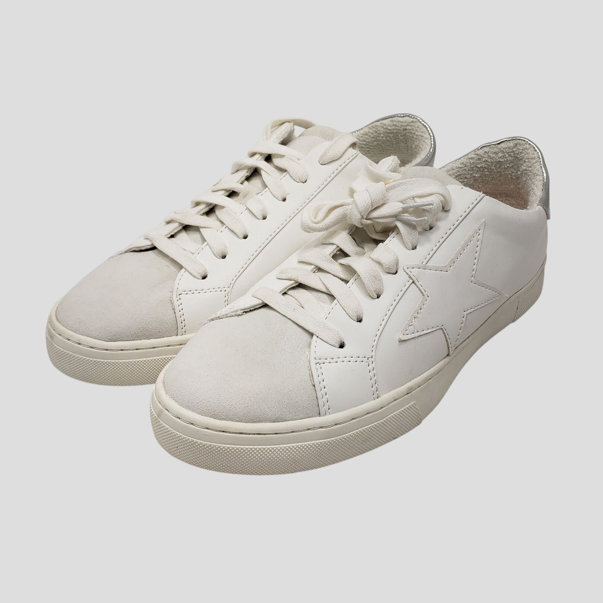 Steve Madden Steven New York by Steve Madden Leather Sneaker Size 9.5M Size US 9.5 / IT 39.5 - 1 Thumbnail