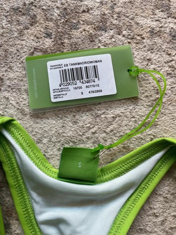 Hugo Boss Boss Hugo Boss Desdstock Women’s Sport Top Tanks NWT Sz S Size S / US 4 / IT 40 - 2 Thumbnail