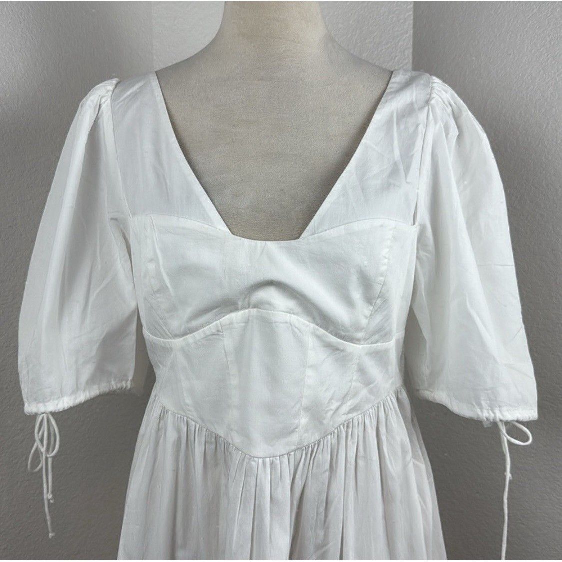 For Love & Lemons NWT For Love & Lemons White Corset Jocelyn Midi Peasant Dres Size S / US 4 / IT 40 - 3 Thumbnail