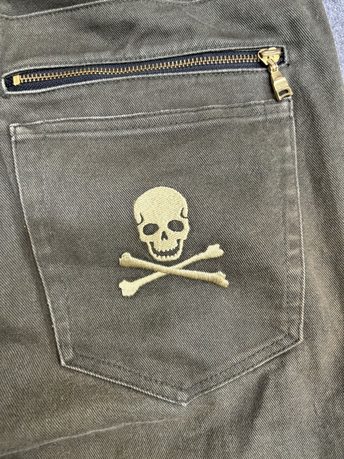 Japanese Brand 💥Skull Embroidery💥Loveless Sunfaded Skull Emb Pant F495 Size US 32 / EU 48 - 14 Thumbnail