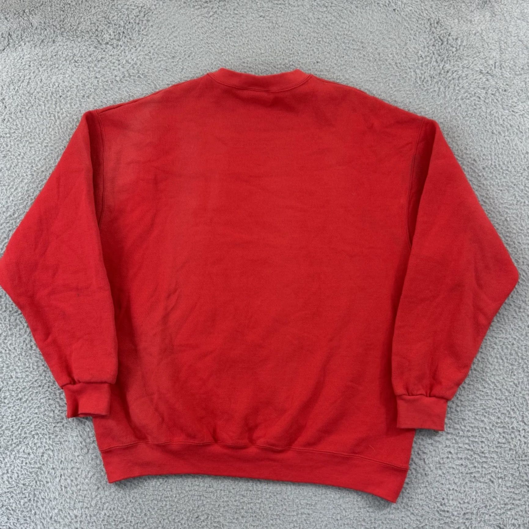 Disney VINTAGE Disney Walt Disney World Sweatshirt Mens XL Red 90s Mickey Mouse Crewneck USA Size US XL / EU 56 / 4 - 7 Thumbnail