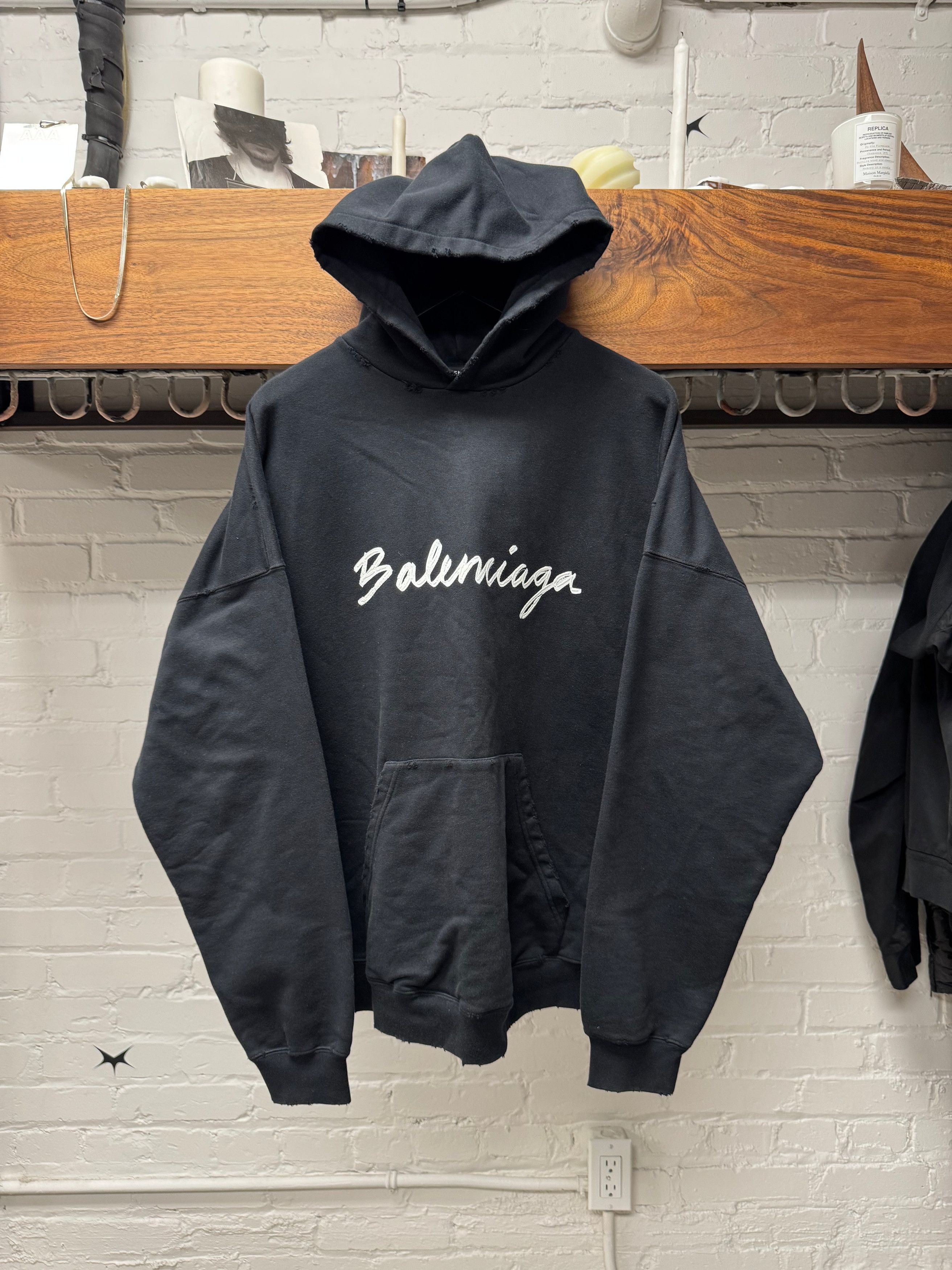 Balenciaga 2022 Balenciaga Painted ‘Script Logo’ Distressed Black Cotton Hoodie Size US M / EU 48-50 / 2 - 1 Thumbnail