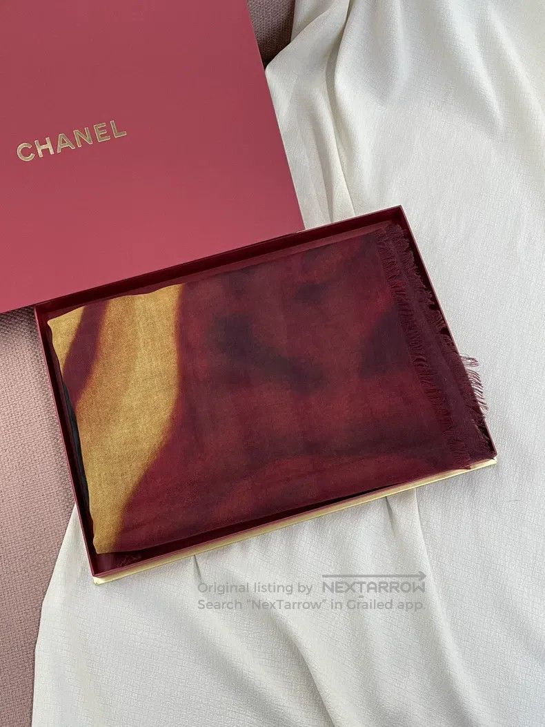 Chanel Chanel 26 vic gift limited cashmere scarf shawl Size ONE SIZE - 1 Thumbnail