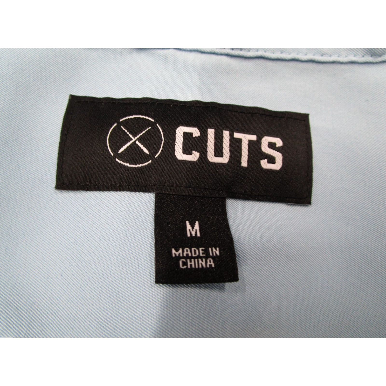 Cuts Cuts Shirt Mens Medium Blue Button Up Short Sleeve Camp Shirt Loop Collar Size US M / EU 48-50 / 2 - 3 Thumbnail