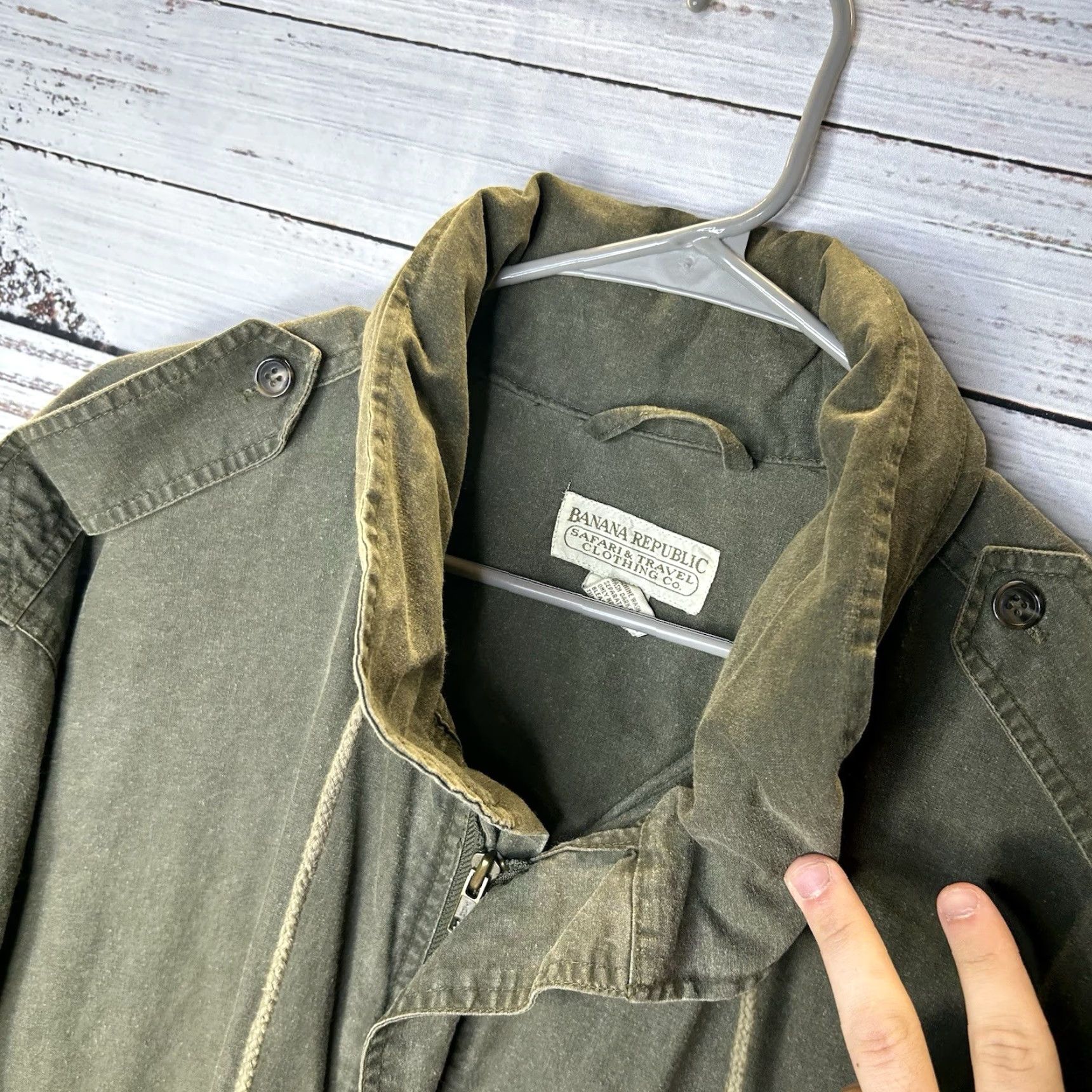 Banana Republic VINTAGE Banana Republic Safari & Travel Jacket Utility Hunting Green Mens Medium Jacket Size US M / EU 48-50 / 2 - 6 Thumbnail