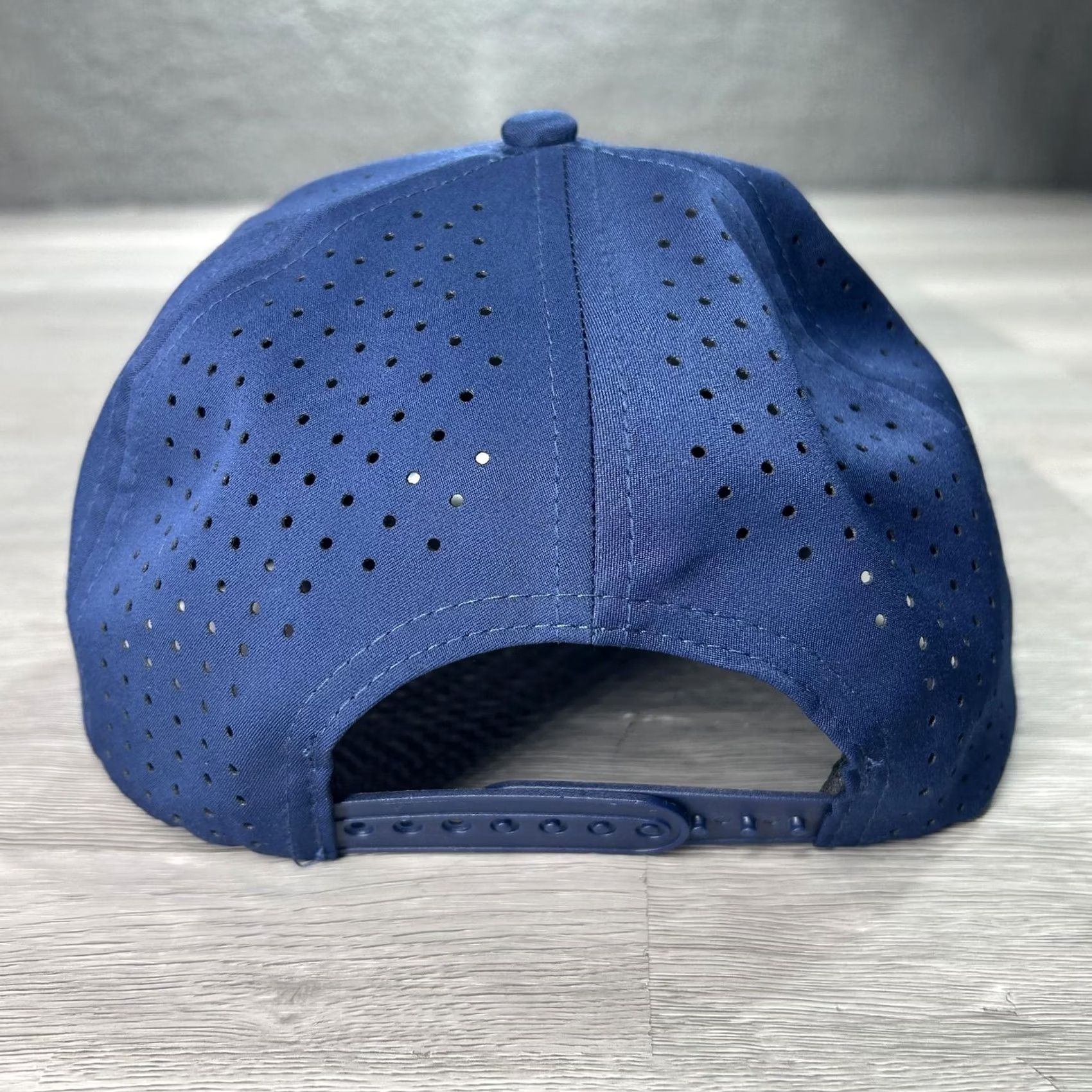 Vintage Sunday Swagger Hat Cap Snap Back Mens One Size Blue Golf Perforated Lightweight Size ONE SIZE - 3 Thumbnail