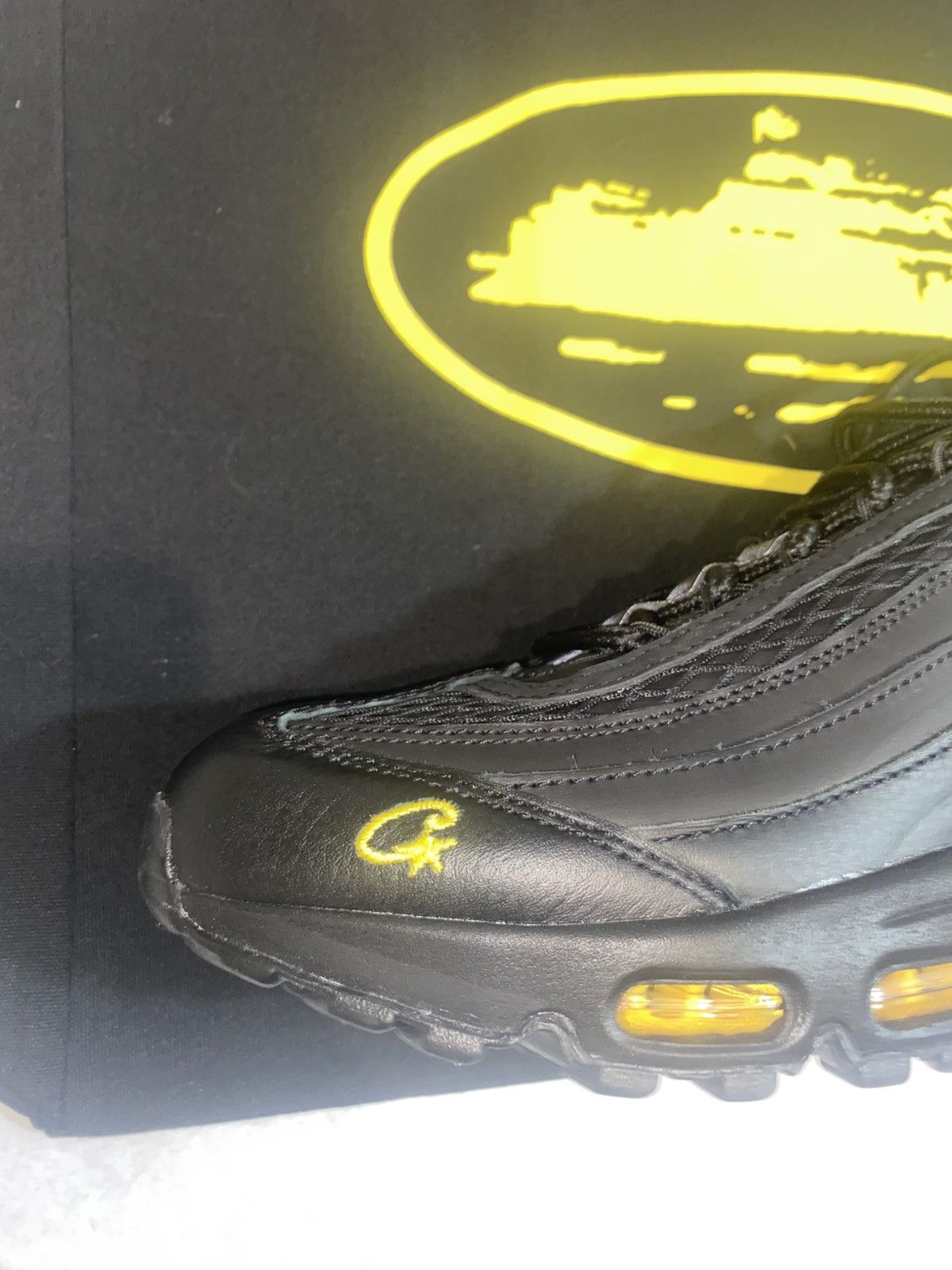 Corteiz Nike Air Max 95 X Corteiz “Honey Black” Size US 10 / EU 43 - 11 Thumbnail