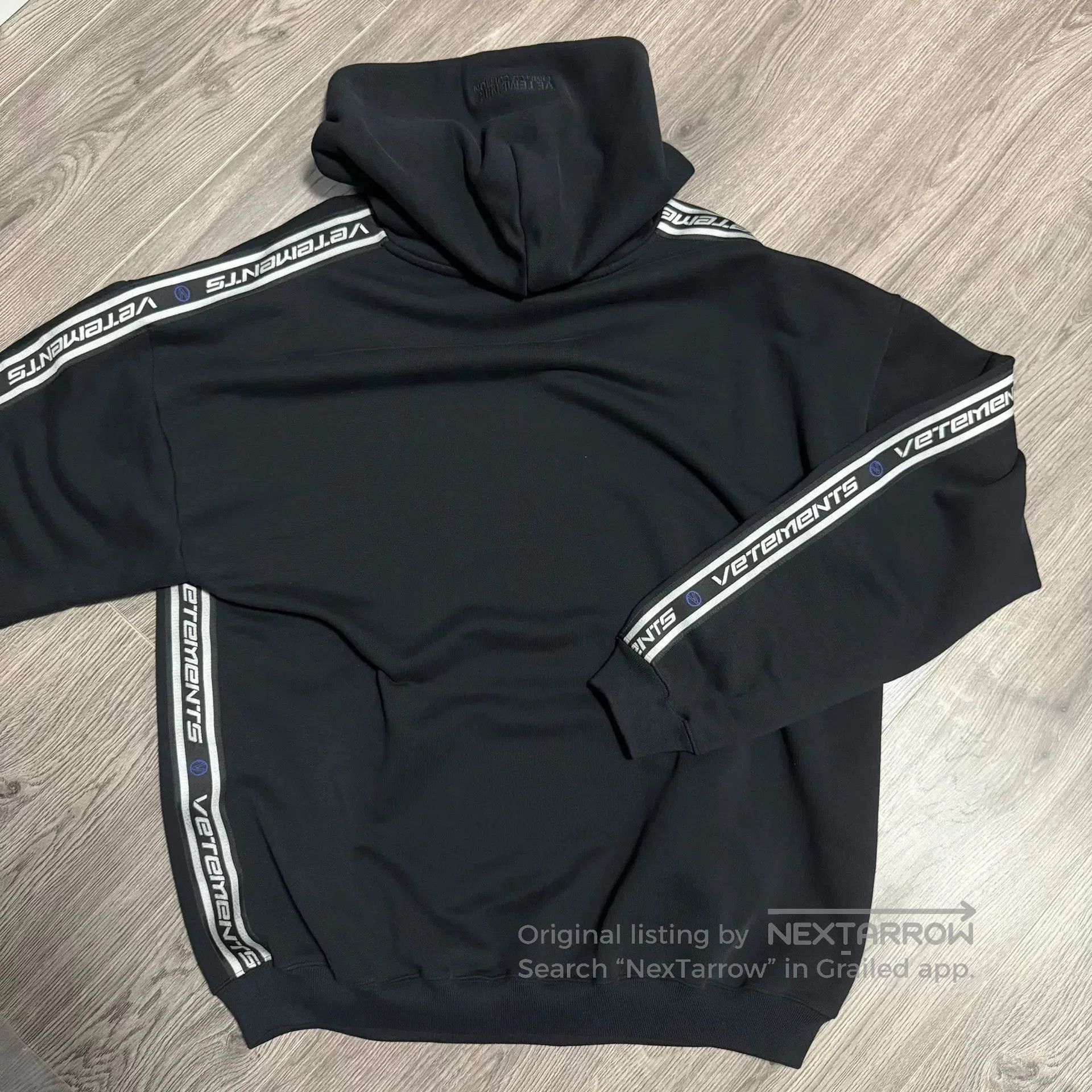 Vetements Vetements Black Oversized Logo Hoodie. Size US S / EU 44-46 / 1 - 5 Thumbnail