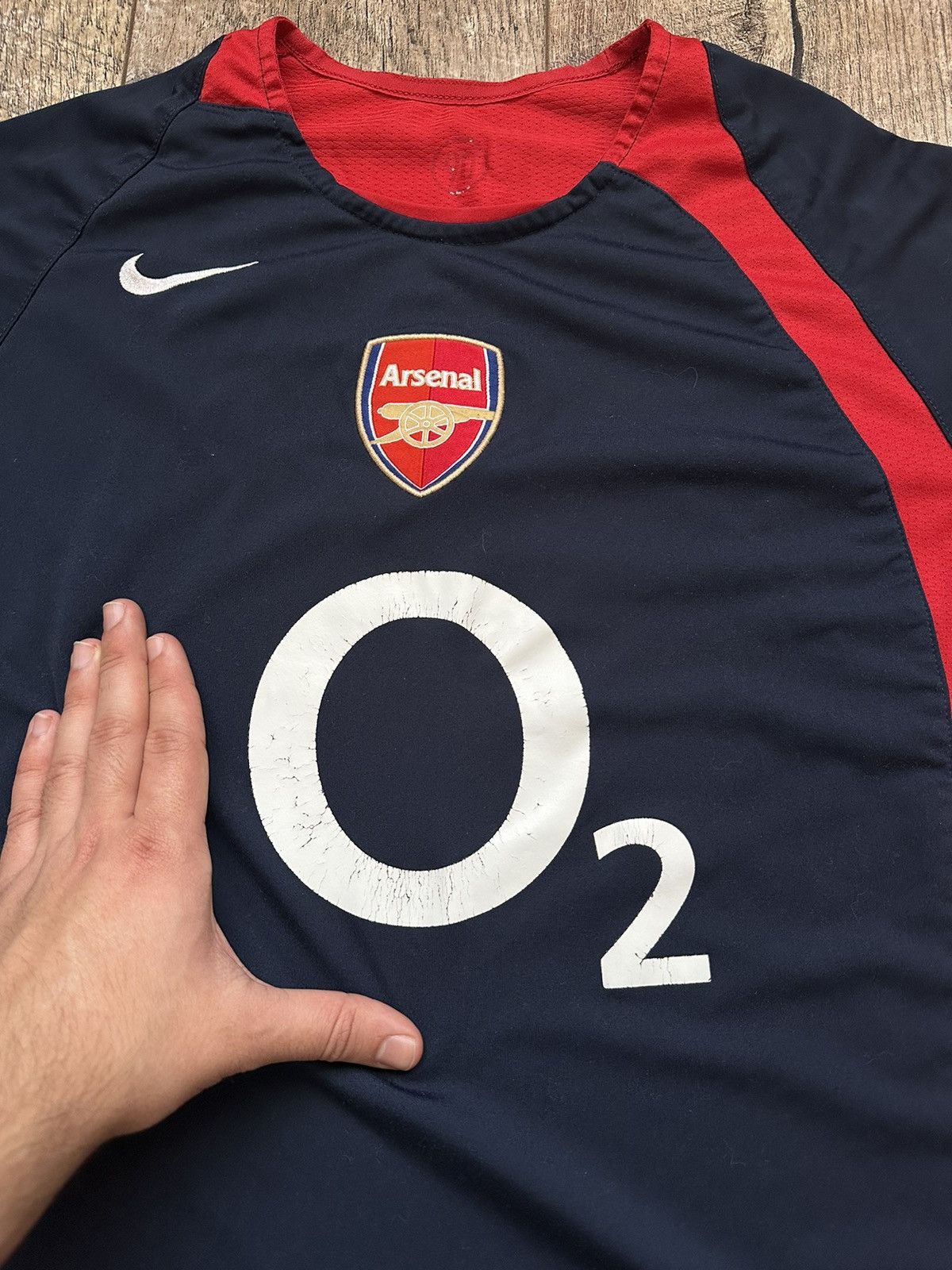 Nike 2005/06 Nike Arsenal Total 90 ‘Distressed’ Training Jersey Size US L / EU 52-54 / 3 - 5 Thumbnail