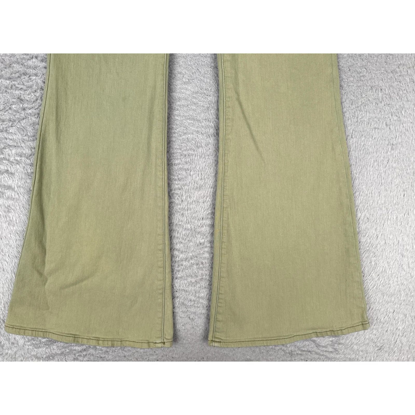Forever 21 FOREVER 21 Flare Jeans Womens 30 Green High Rise Light Wash Denim Wide Leg 28x31 Size 30" / US 8 / IT 44 - 2 Thumbnail