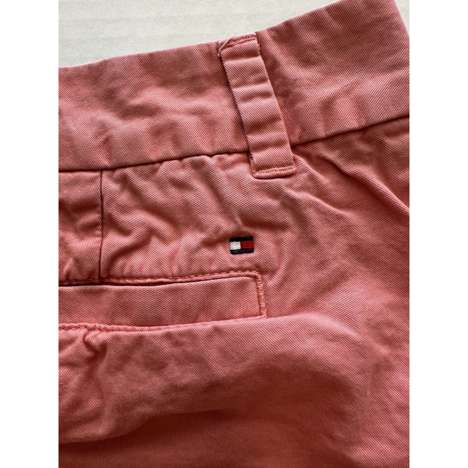 Tommy Hilfiger Tommy Hilfiger Women's Chino Shorts Coral Pink sz 6, Cotton Size 28" / US 6 / IT 42 - 3 Thumbnail