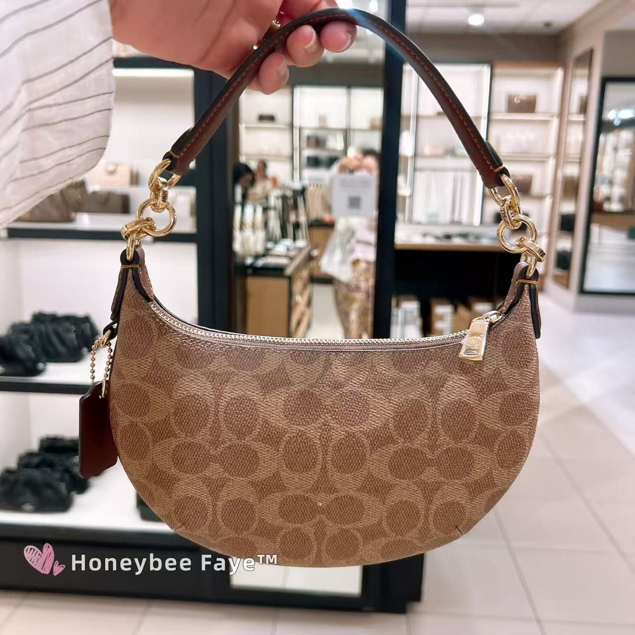 Coach Mini Payton Bag In Signature Canvas CEL06 Size ONE SIZE - 2 Thumbnail