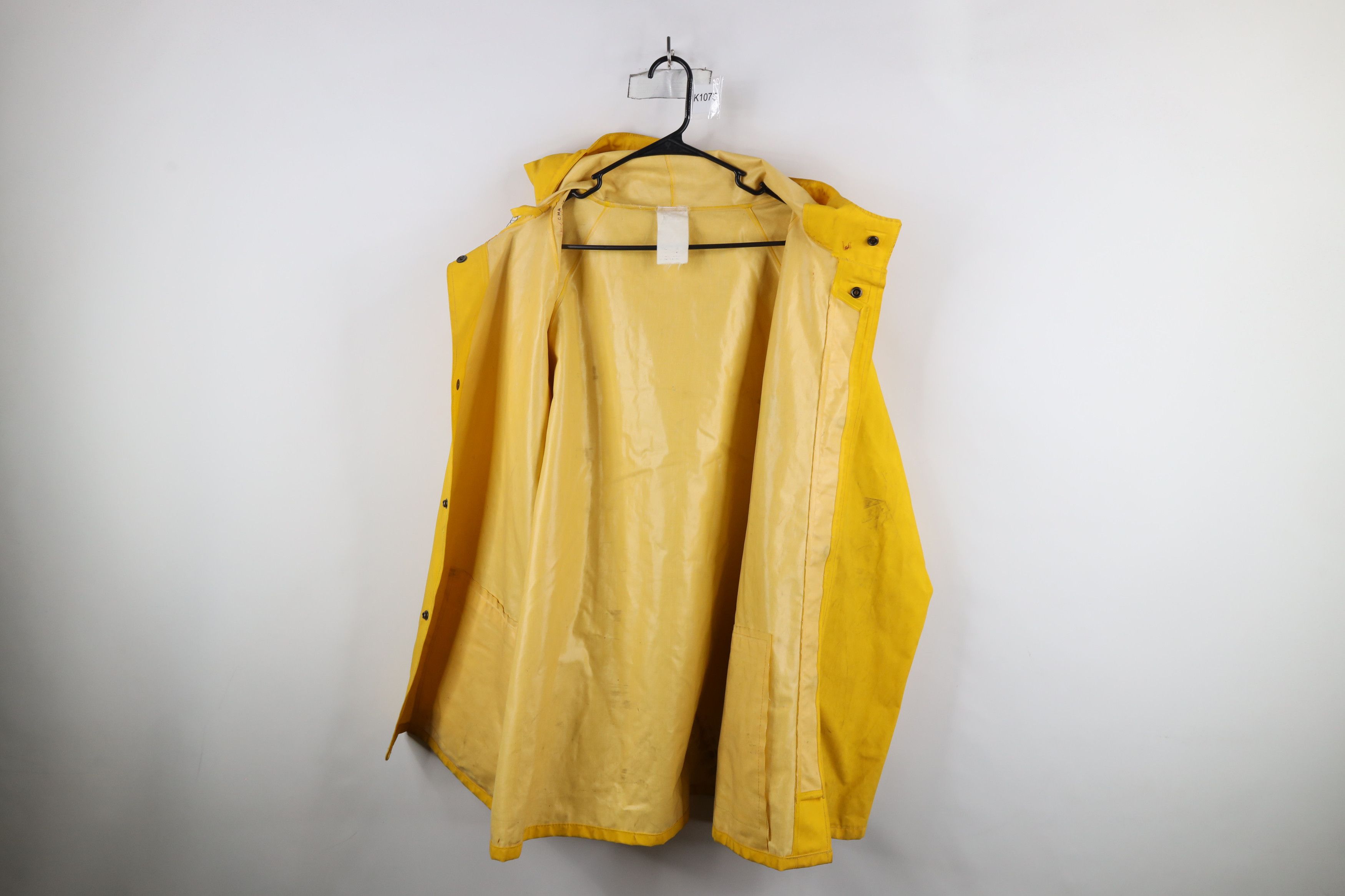 Helly Hansen × Vintage Vintage 90s Helly Hansen Out Waterproof Hooded Rain Jacket Size US XL / EU 56 / 4 - 12 Thumbnail