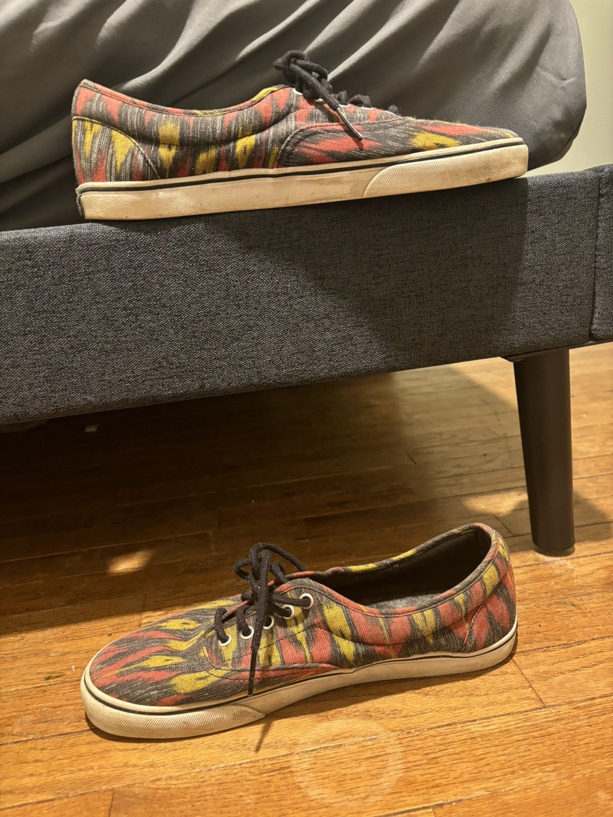 Vans Red/Yellow/Black Vans (Rare) Size US 12 / EU 45 - 4 Thumbnail