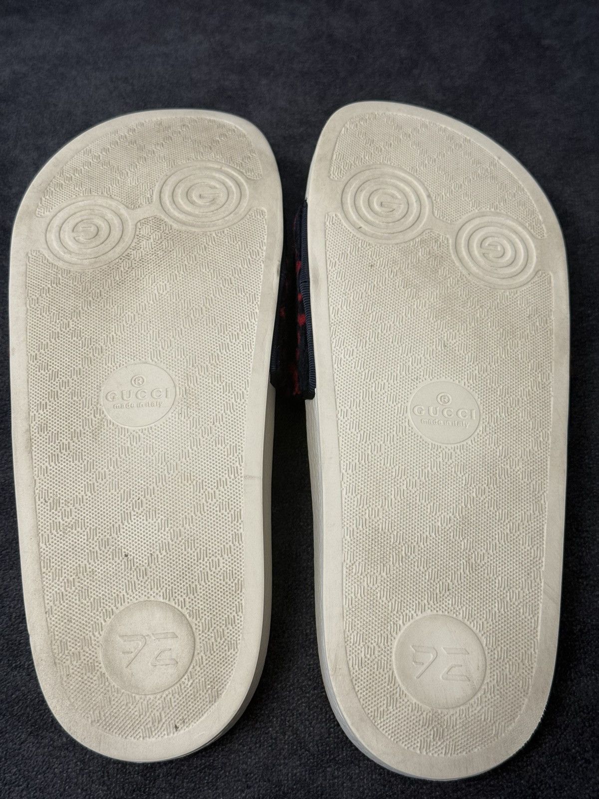 Gucci women’s GG Logo Velvet Monogram Slide Size EU 38 US 8