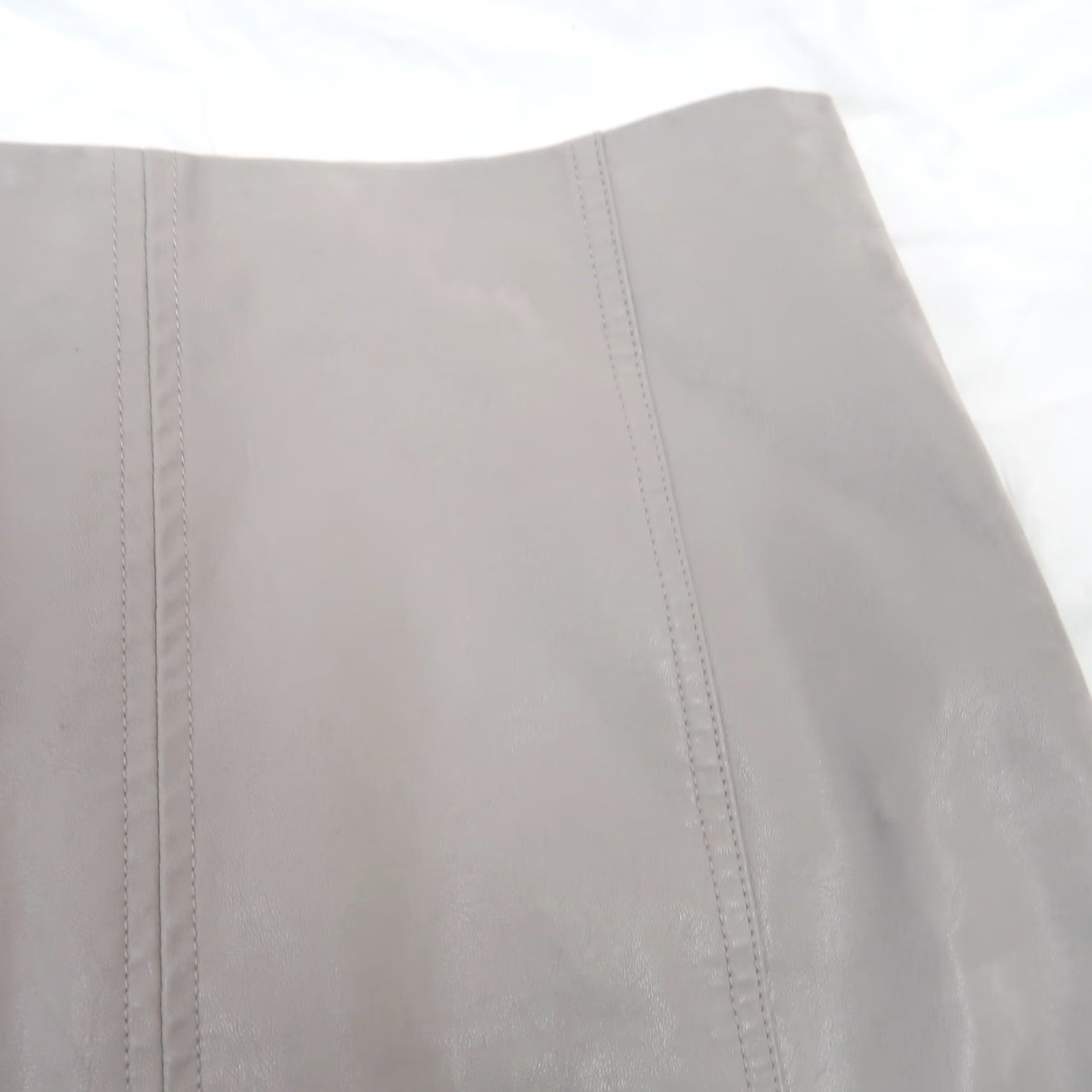 Free People **Light Grey Free People Faux Suede Mini Skirt Size 10** User: Light Grey Free People Faux Suede Mini Skirt Size 10 Size 32" / US 10 / IT 46 - 5 Thumbnail