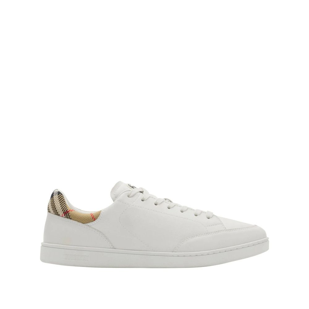 Burberry Burberry WHITE Trainers - Low-Tops Size US 10 / EU 43 - 1 Thumbnail